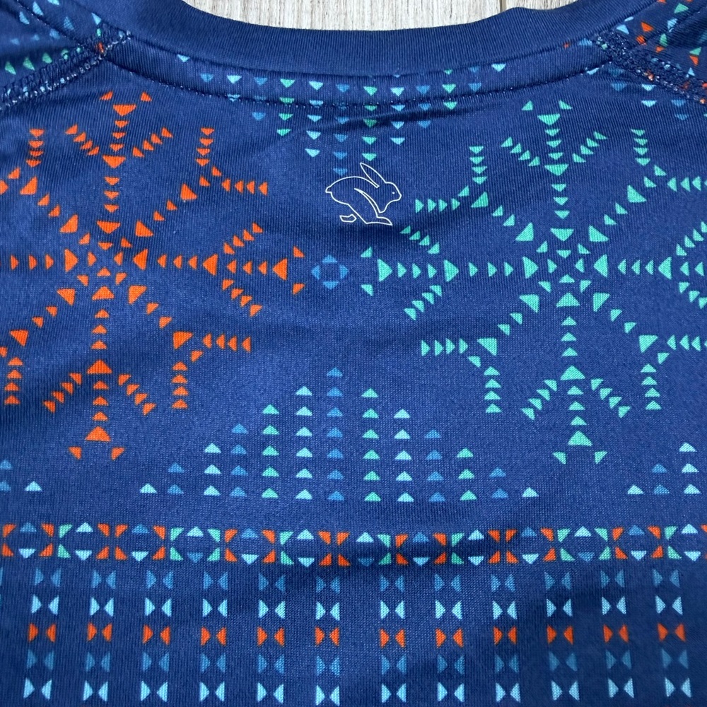 Rabbit Running Long Sleeve Performance Shirt Geom… - image 7